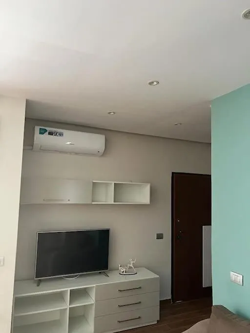 Grosszuegige Wohnung In Zentraler Lage Mit Balkon Sarandë